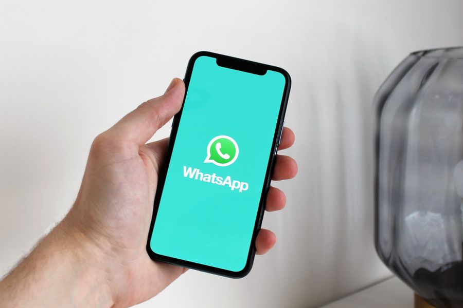 WhatsApp Business vs. SmartChat: Der Unterschied