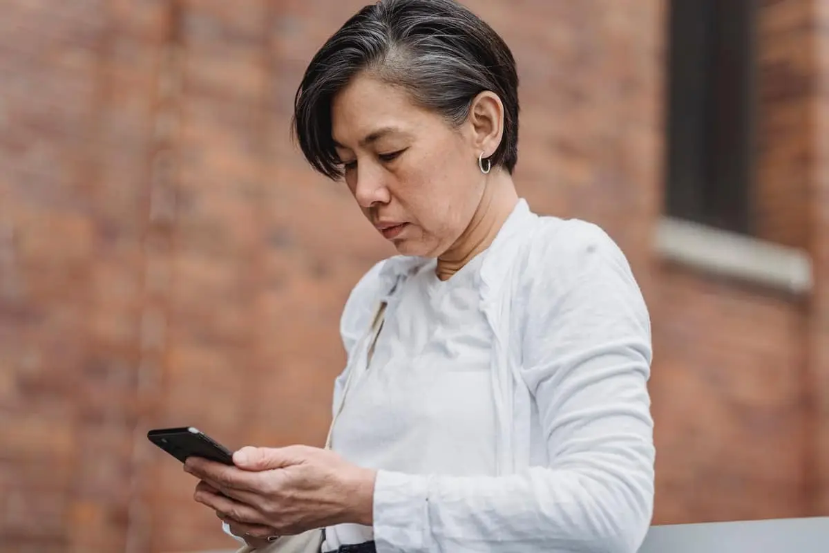 bis zu 98% Öffnungsrate: Warum WhatsApp E-Mail schlägt